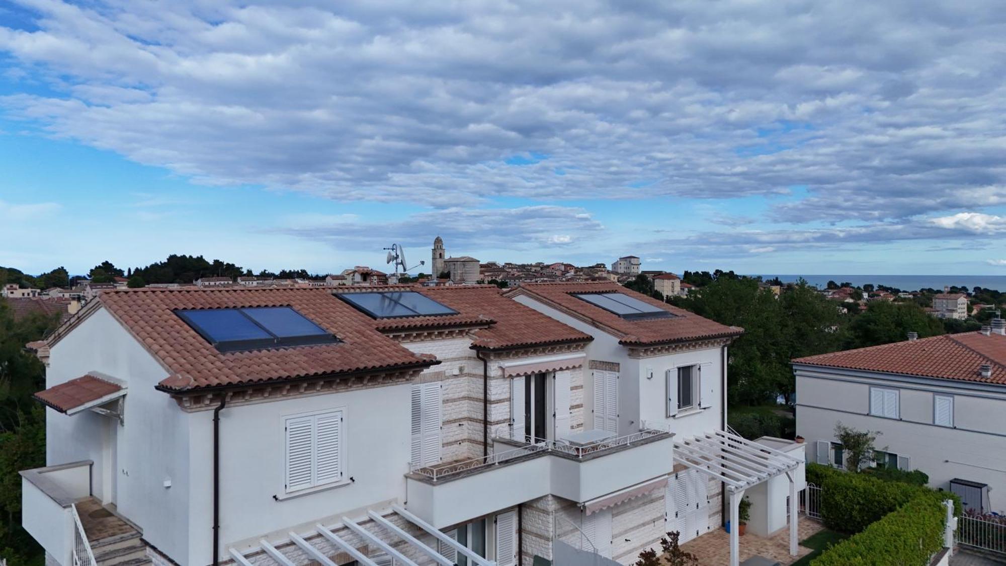 Appartamento S23 - Sirolo, magnifico trilocale design con terrazzo Esterno foto